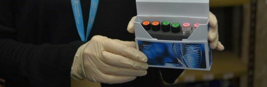 El Ministerio de Salud recibe 10.000 test de detección del COVID-19